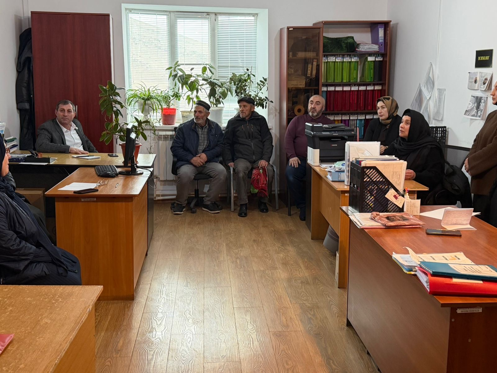 В Ботлихском районе состоялась межведомственная встреча в поддержку семей участников СВО